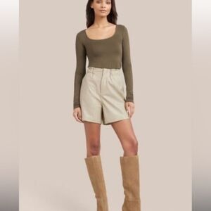 Modern Citizen Vegan Leather Shorts Large